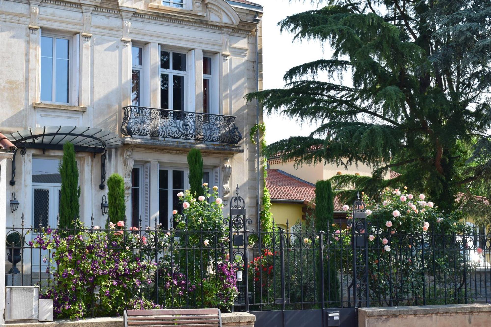 Clochi-Clocha Hotel Montbrison Ngoại thất bức ảnh